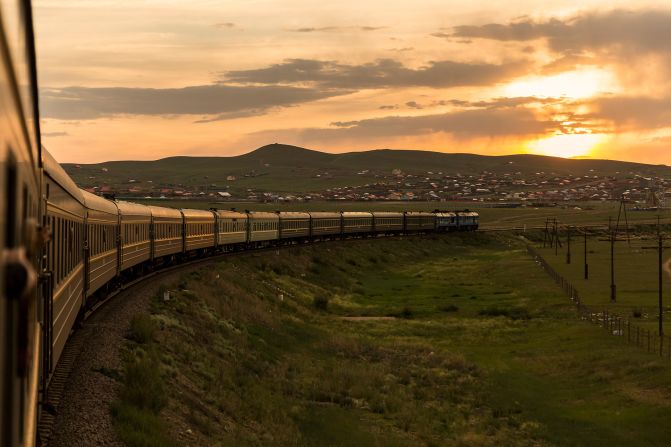 F2RRAK Trans-Mongolian Train Sunrise