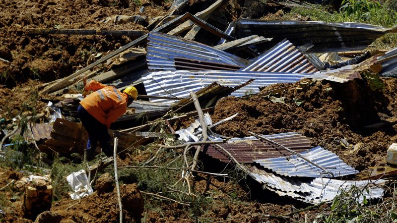 Au moins 34 personnes ont été tuées dans des glissements de terrain en Colombie