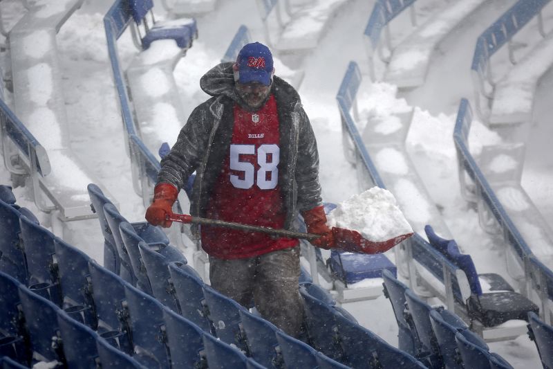 basketball covered snow        
        <figure class=