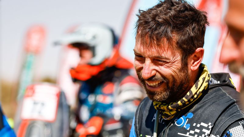 Carles Falcón: Motorbike rider dies aged 45 following Dakar Rally crash ...