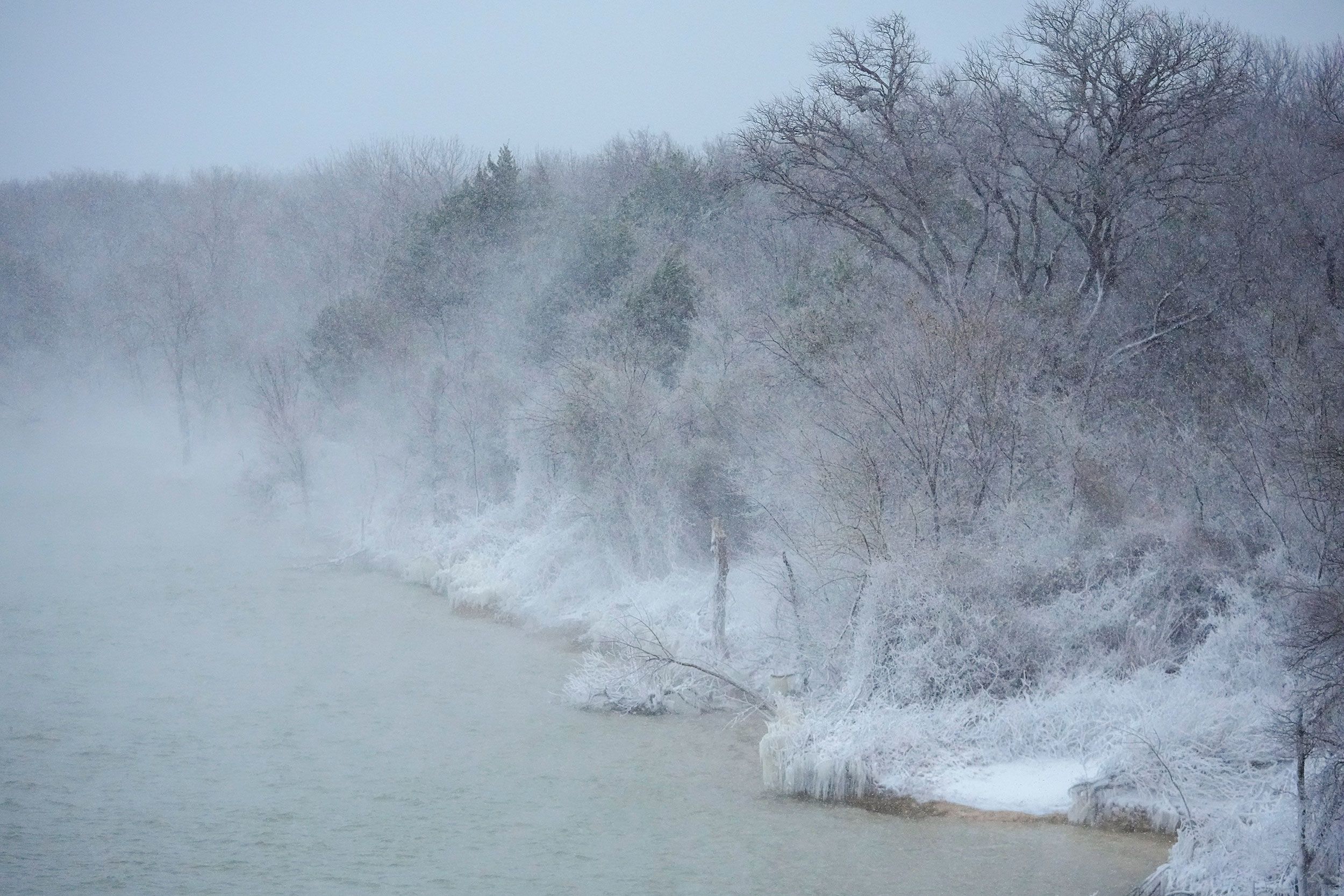 Wild Winter Weather Hits U.S., Canada, Japan