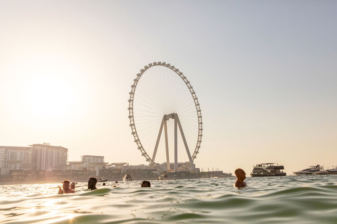 10 record breaking structures in dubai cnn