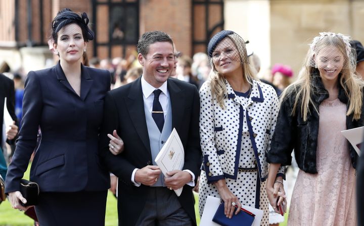 Moss and her daughter Lila (third and fourth from left, respectively) attend the wedding of Princess Eugenie of York and Jack Brooksbank at St. George's Chapel in Windsor, England, in 2018.