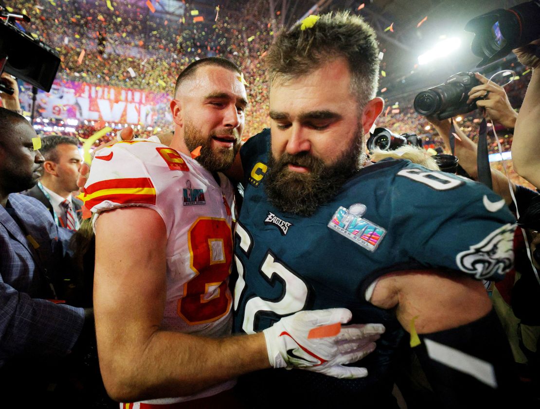 Football - NFL - Super Bowl LVII - Kansas City Chiefs v Philadelphia Eagles - State Farm Stadium, Glendale, Arizona, United States - February 12, 2023
Kansas City Chiefs' Travis Kelce with his brother, Philadelphia Eagles' Jason Kelce as the Kansas City Chiefs celebrate after winning Super Bowl LVII REUTERS/Brian Snyder     TPX IMAGES OF THE DAY