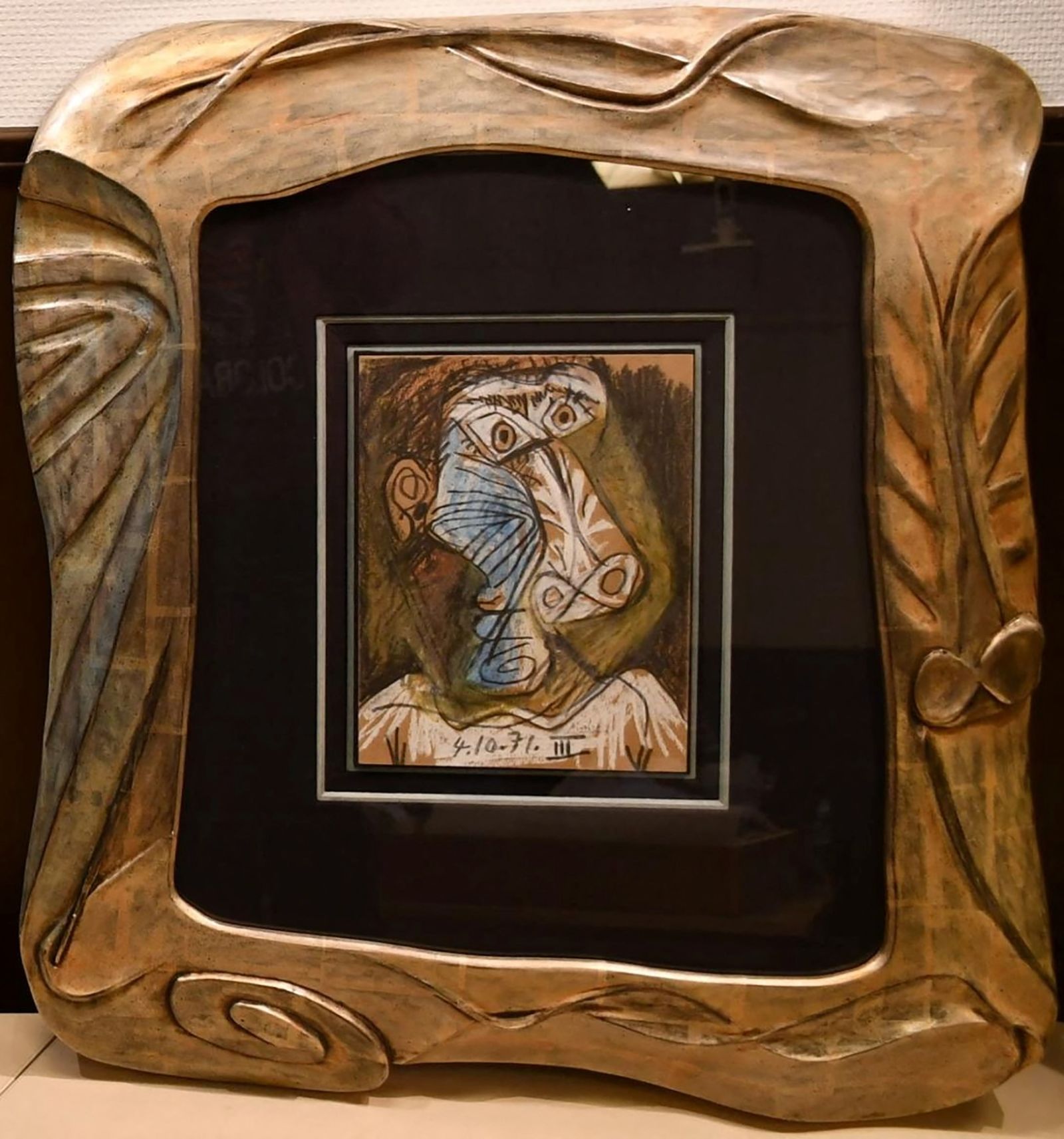 The painting 'Tete' by Pablo Picasso stolen fourteen years ago from Israel and found in Belgium is seen in this undated handout image. Parquet of Namur/Handout via REUTERS    THIS IMAGE HAS BEEN SUPPLIED BY A THIRD PARTY. NO RESALES. NO ARCHIVES
