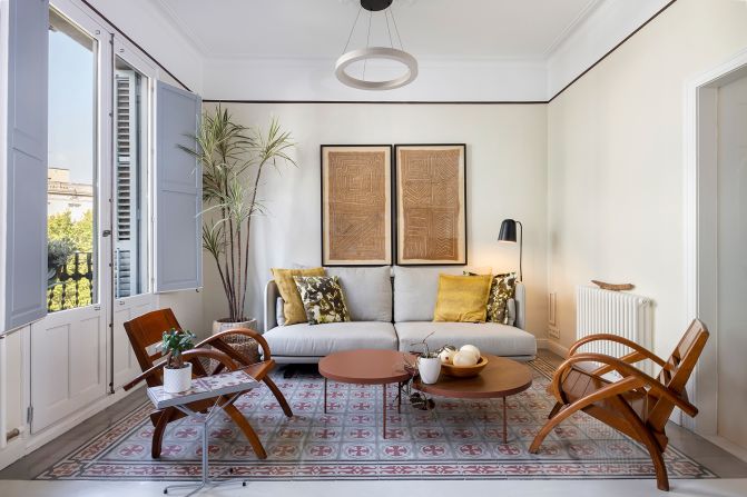 <strong>Living the dream in Barcelona: </strong>Matthew Coe put down permanent roots in Barcelona at the height of the pandemic and created a stylish home for himself in a Modernist building from the mid-1920s. 