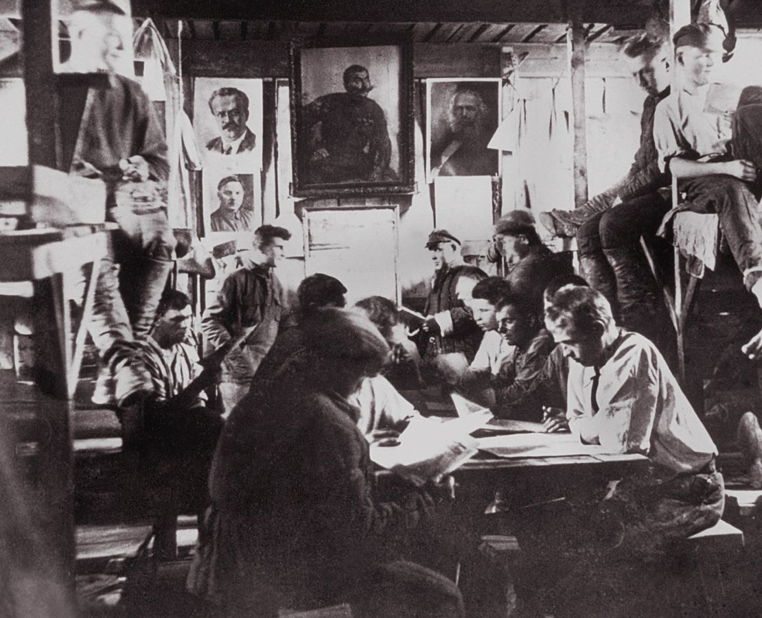 Builders of the White Sea-Baltic Canal (Belomorkanal) in a shack where they were accommodated. The canal was constructed between 1931 and 1933 by forced labor of Gulag inmates. According to official records and accounts in the works of Aleksandr Solzhenitsyn, between 12,000 and 240,000 laborers died during the construction of the canal, Russia, 1933. (Photo by Laski Diffusion/Getty Images)