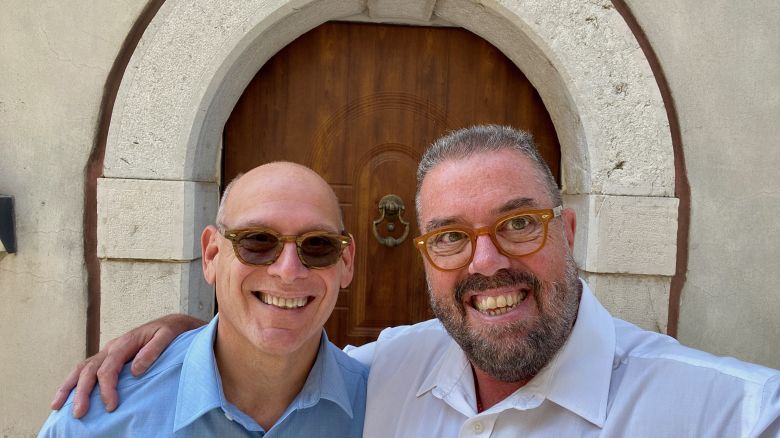 Ben DiRienzo y Chuck Stevens.