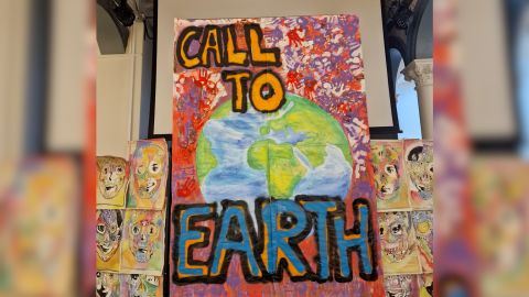 Call to earth comp