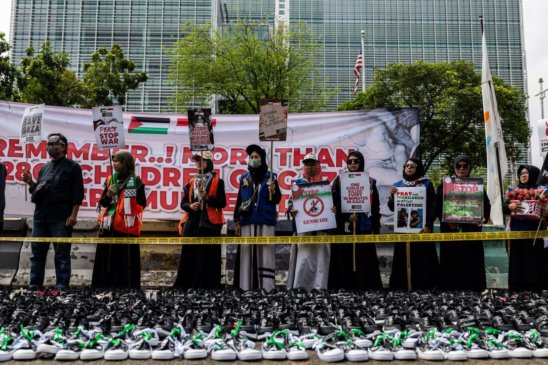 JAKARTA, INDONESIA - JANUARY 15: Indonesian Muslims gather outside the U.S. Embassy in support of Palestinians in Jakarta, Indonesia on January 15, 2024. Around two thousand pairs of shoes are displayed during a rally as protesters mark 100 days and demand a ceasefire in Gaza. (Photo by Garry Andrew Lotulung/Anadolu via Getty Images)