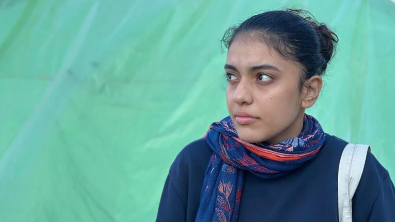„Надникване в ада“: Войната на Израел в Газа коства на тази млада жена най-близките й приятели
