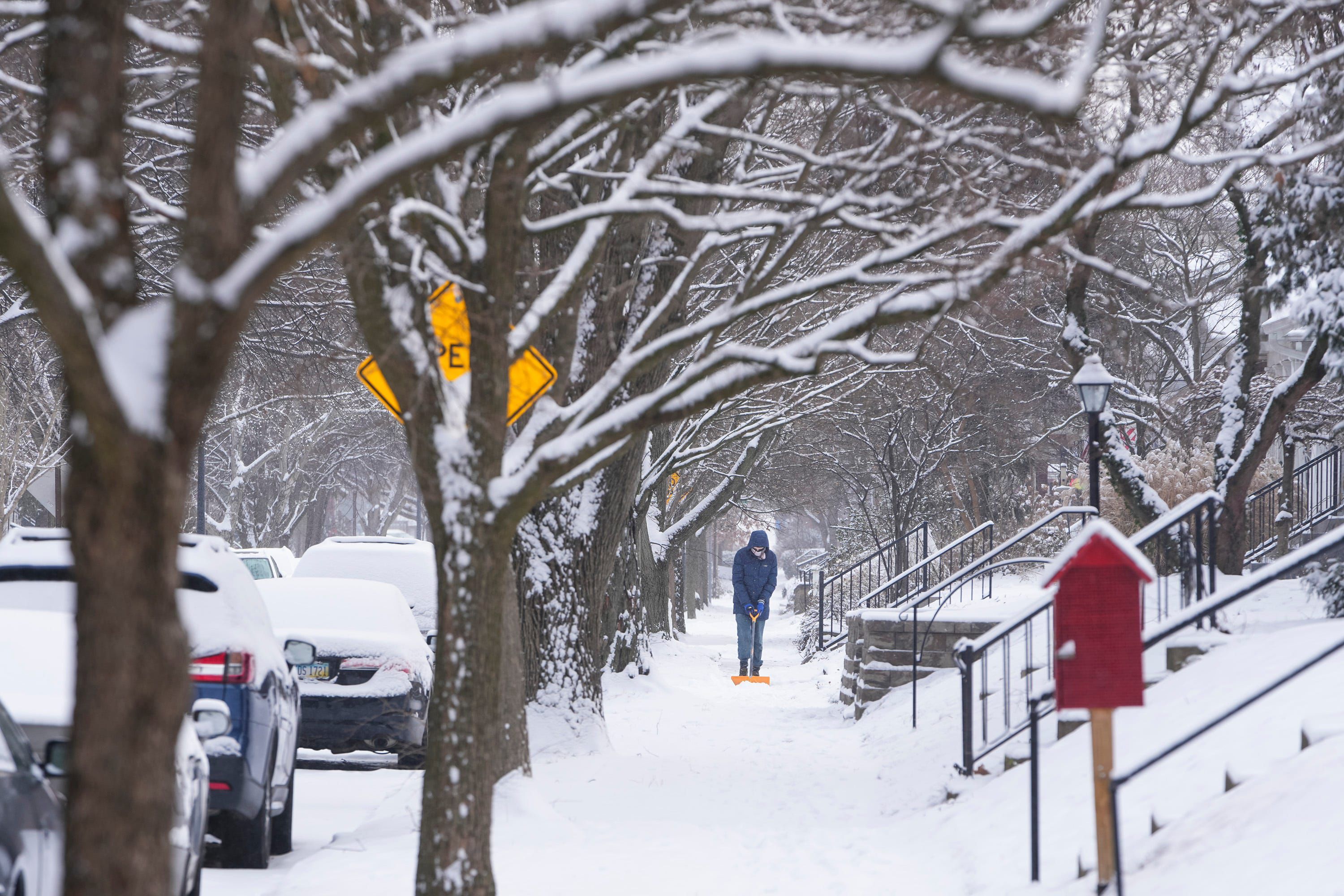 Winter storm: Snow and extreme cold to sweep across Midwest and