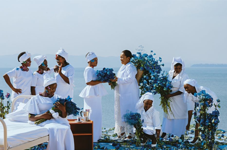 For "I saw you there," Obasi was so moved by the story of one of the Lavazza Foundation's partners, the Panzi Foundation, which supports survivors of sexual violence, that he wanted to create an image that radiates hope. "The flowers are symbolic of care, love, hope and kindness, femininity," he said. "Whilst the butterflies mean a renewal and rebirth."