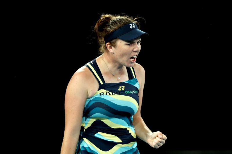 Australian Open Top Seed Iga Wi Tek Knocked Out Of Tournament By 19   240120110434 05 Linda Noskova Iga Swiatek 01202024 