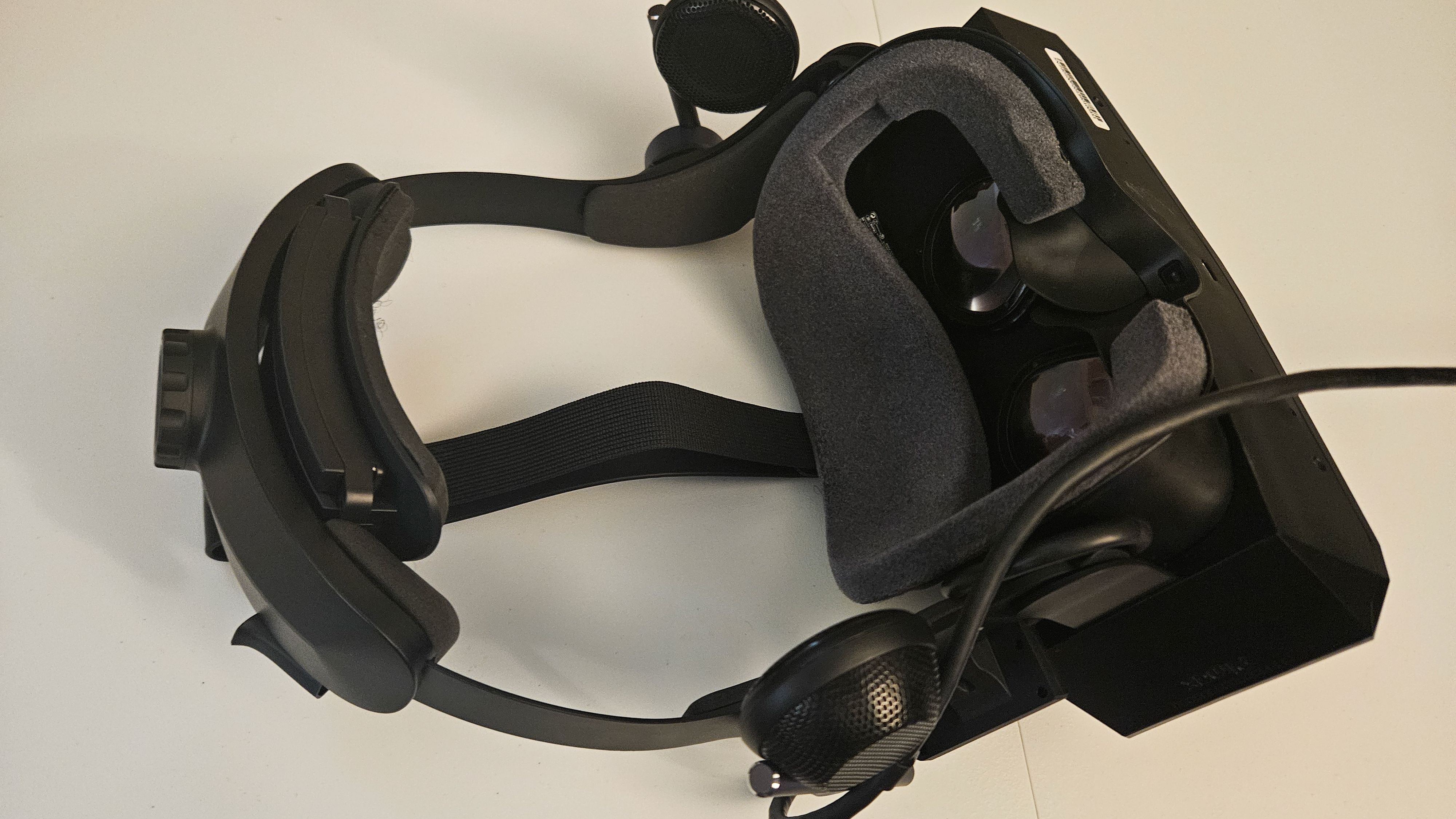 Pimax Crystal hands-on: a headset with astonishing visual clarity - The  Ghost Howls