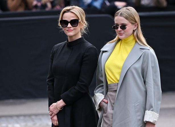 Reese Witherspoon and Ava Phillippe attend the Fendi Haute Couture show on January 25 in Paris, France.