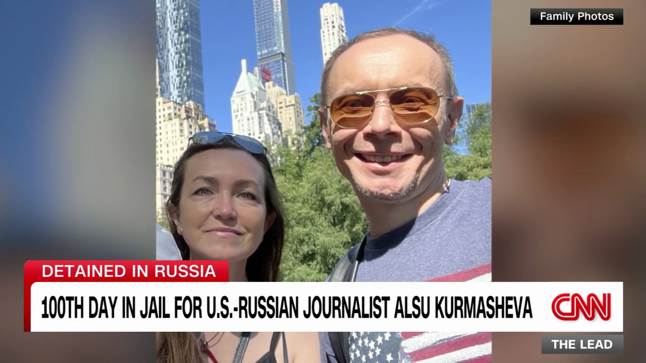 100th Day In Russian Jail For American Russian Journalist Cnn