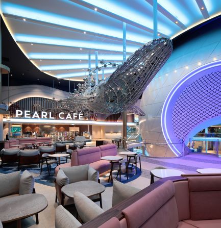 <strong>Pearl Café: </strong>The fast-casual Pearl Café is open day and night. Icon of the Seas has more than 40 onboard restaurants, bars and lounges. 