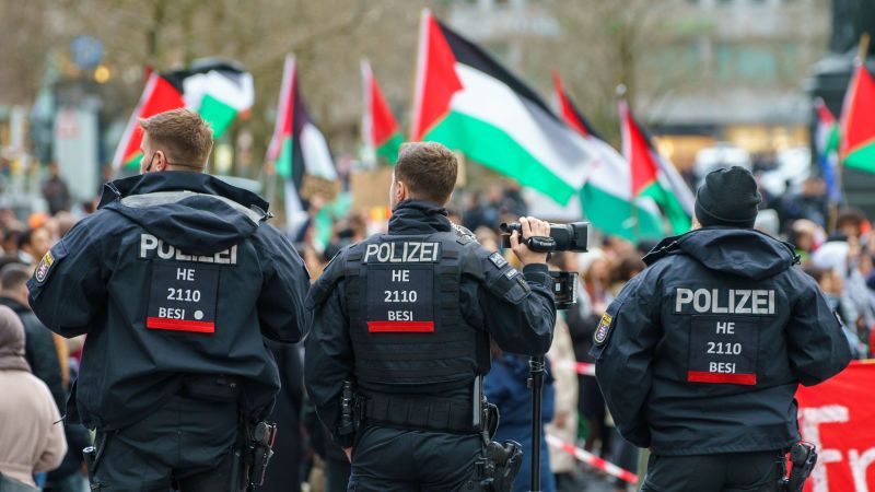 Crackdown on an already banned Hamas raises free speech fears in Germany