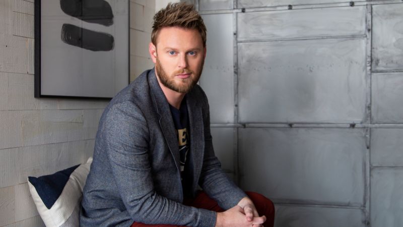 Bobby Berk erklärt, warum er „Queer Eye“ verlassen hat
