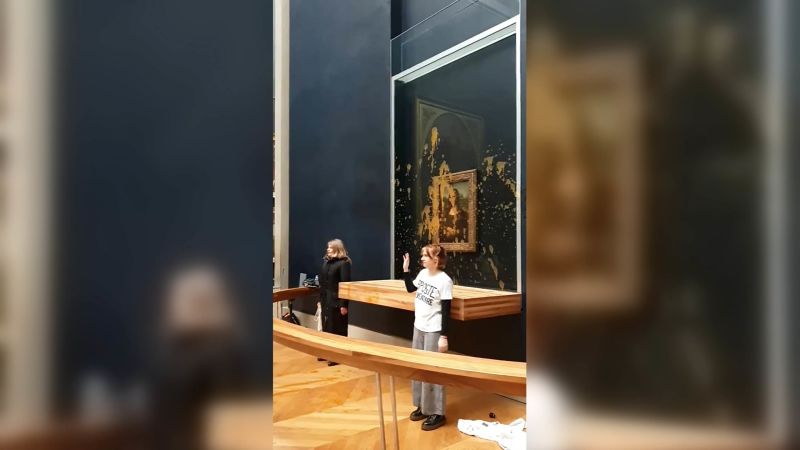 Mona Lisa Protesters hurl soup at the painting at the Louvre in