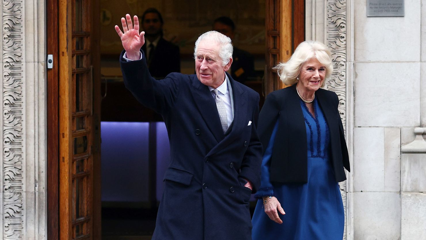LONDON, ENGLAND - JANUARY 29: Britain's King Charles III and Queen Camilla are seen leaving The London Clinic on January 29, 2024 in London, England. The King has been receiving treatment for an enlarged prostate, spending three nights at the London Clinic and visited daily by his wife Queen Camilla. (Photo by Peter Nicholls/Getty Images)