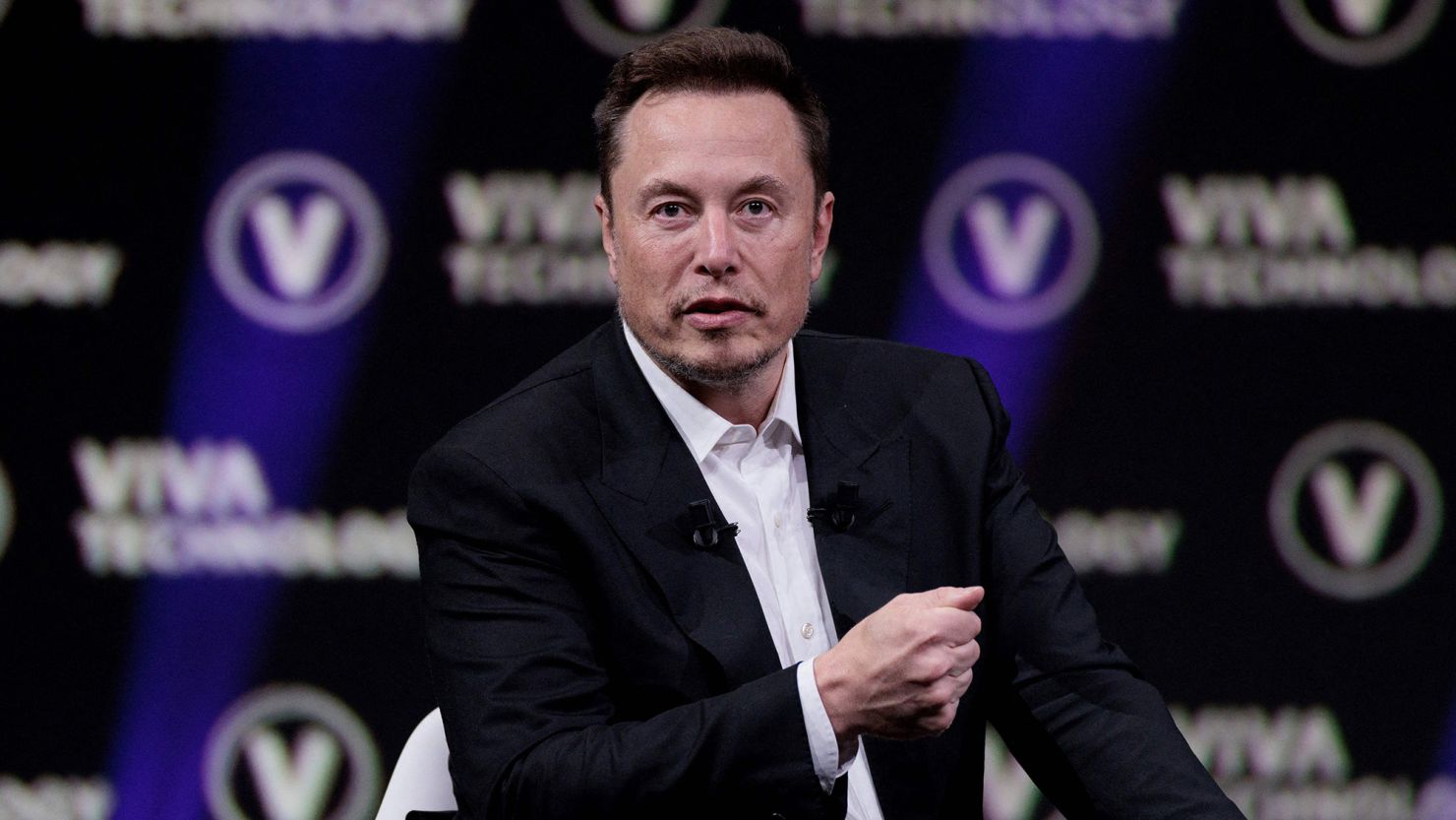 Elon Musk says the first human patient has received a brain