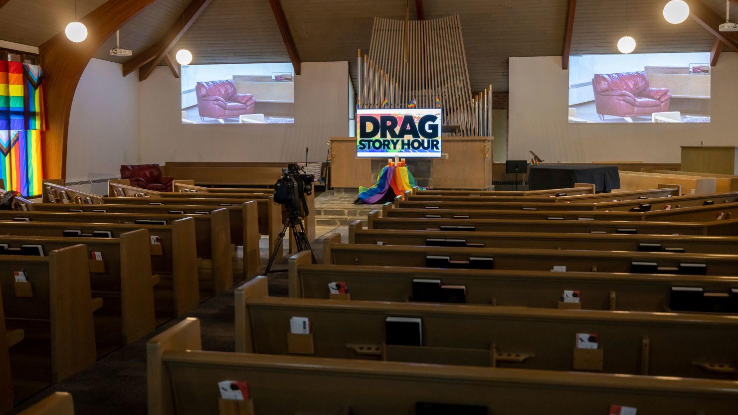 CHESTERLAND, OHIO - APRIL 1: Inside the empty Community Church of Chesterland, where Drag Queen Story Hour takes place on April 1, 2023 in Chesterland, Ohio. The heightened security at the church, which was reportedly firebombed a week prior to the event, comes on the heels of a recent spike of anti-drag demonstrations in Ohio communities and across the country.  (Photo by Michael Nigro/Sipa via AP Images)