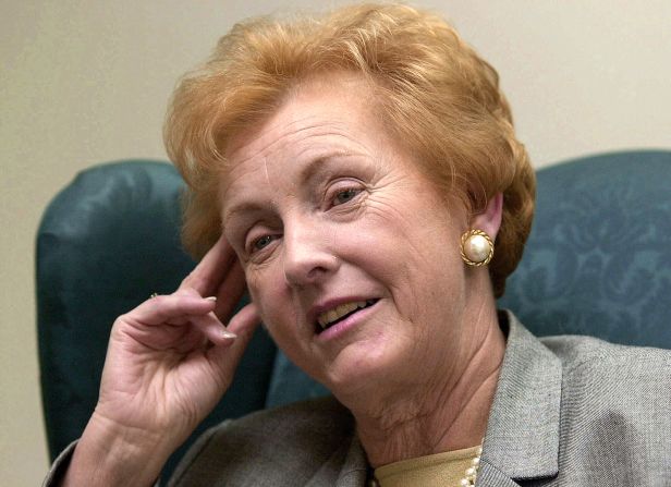 <a  target="_blank">Jean Carnahan</a>, who became the first woman to represent Missouri in the US Senate after she was appointed to replace her husband following his death, died Tuesday, January 30. She was 90.