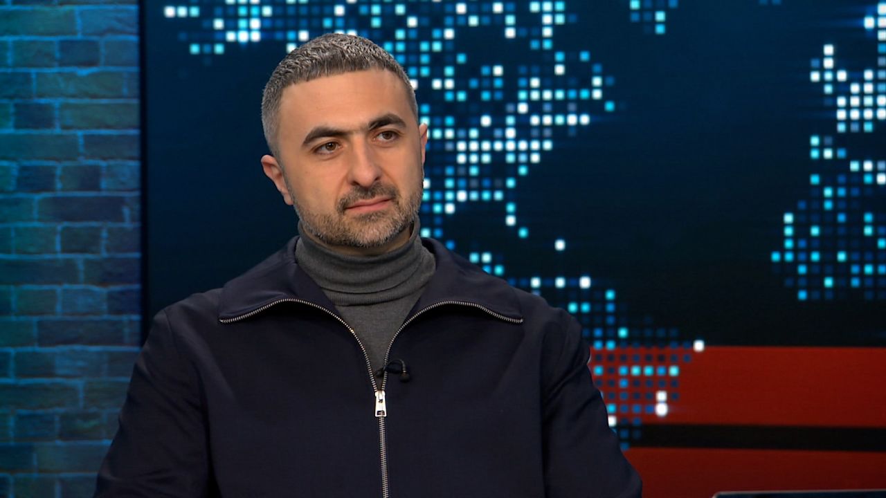 ‘Everyone is going to get much, much, much smarter,’ says AI pioneer CNN
