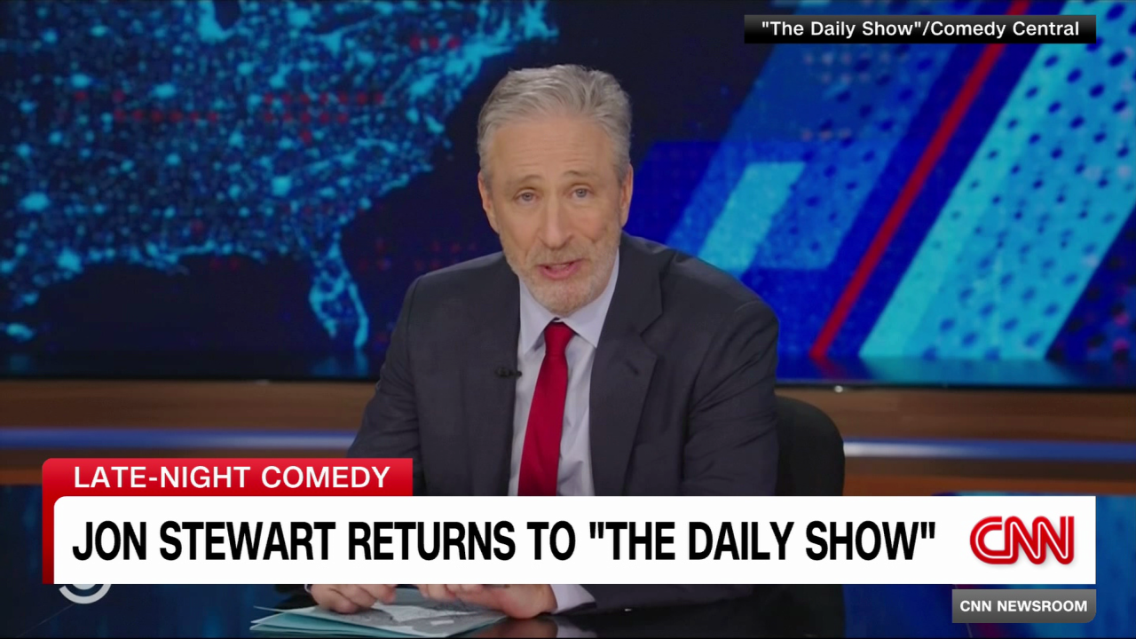 Jon Stewart returns to host "The Daily Show"