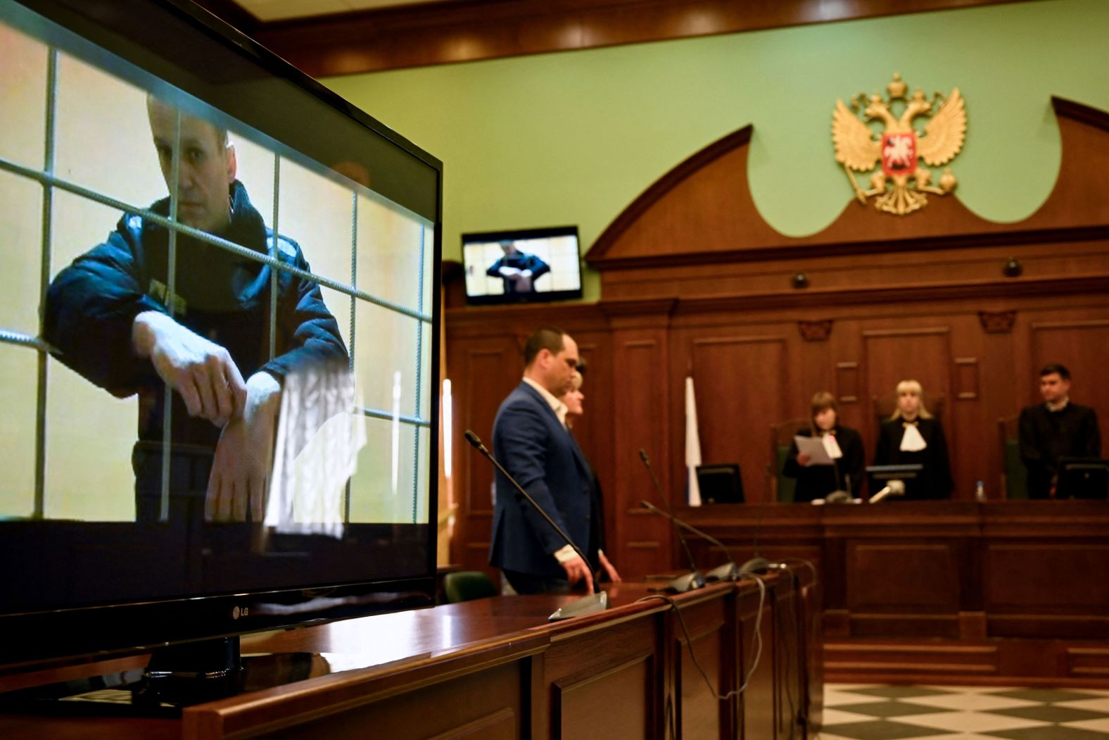Navalny appears via video during his appeal hearing in May 2022.