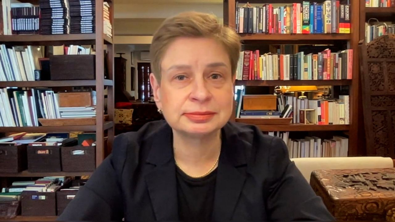 Amanpour Nina Khrushcheva