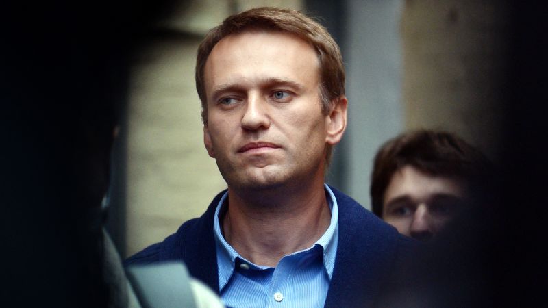 Руски олигарх отиде в Москва в опит да посредничи за сложен обмен на затворници, включващ Навални, казват източници