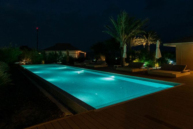 <strong>Take a dip: </strong> There's a big communal pool that feels a world away from the arid surroundings.