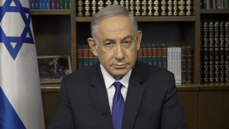 Нетаняху казва, че прави всичко възможно, за да получи повече помощ за Газа. Групите за помощ казват, че това не е вярно