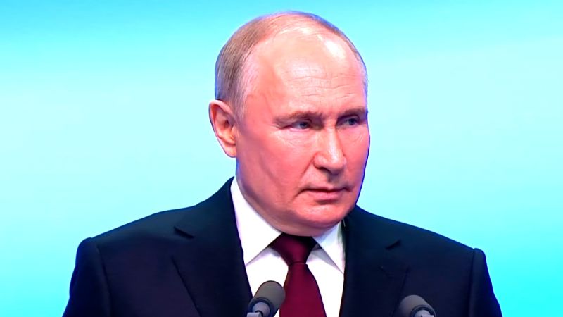Hear what Putin said about US court cases involving Trump
