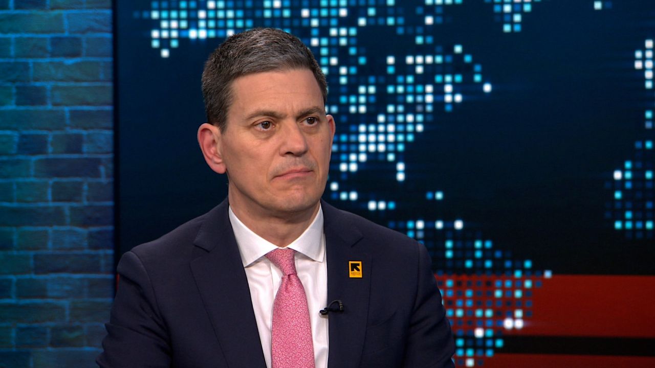 Amanpour miliband