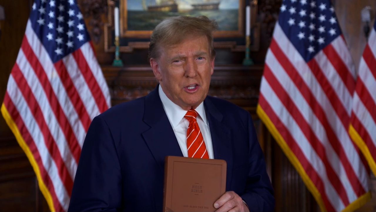 240327190449 dusa trump bible