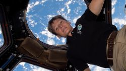 Peggy Whitson NASA profile thumbnail