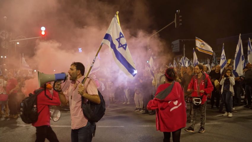 Israeli protests against Netanyahu - Figure 4