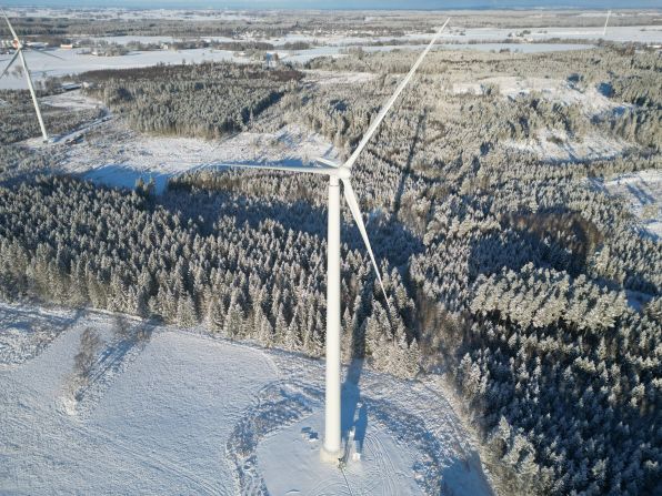 The large towers of wind turbines are usually made from steel. But steel production has a significant carbon footprint, so Swedish company Modvion is making wind turbine towers from wood instead.