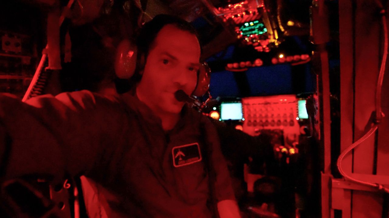 Exclusive video on board a US B-52 bomber mission
CNN's Oren Lieberman takes us on board a United States airforce B-52 bomber mission near China. Watch the exclusive footage. 
