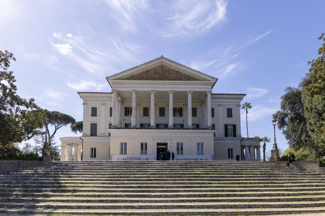 The bunker is located underground in front of the Casino Nobile at Villa Torlonia.