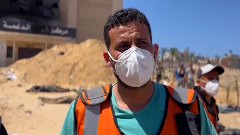 ООН изисква разследване след масови гробове, открити в болници в Газа, нападнати от Израел