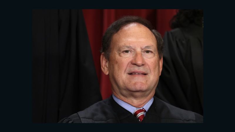 Hear tense exchange with Justice Alito during abortion arguments | CNN Politics