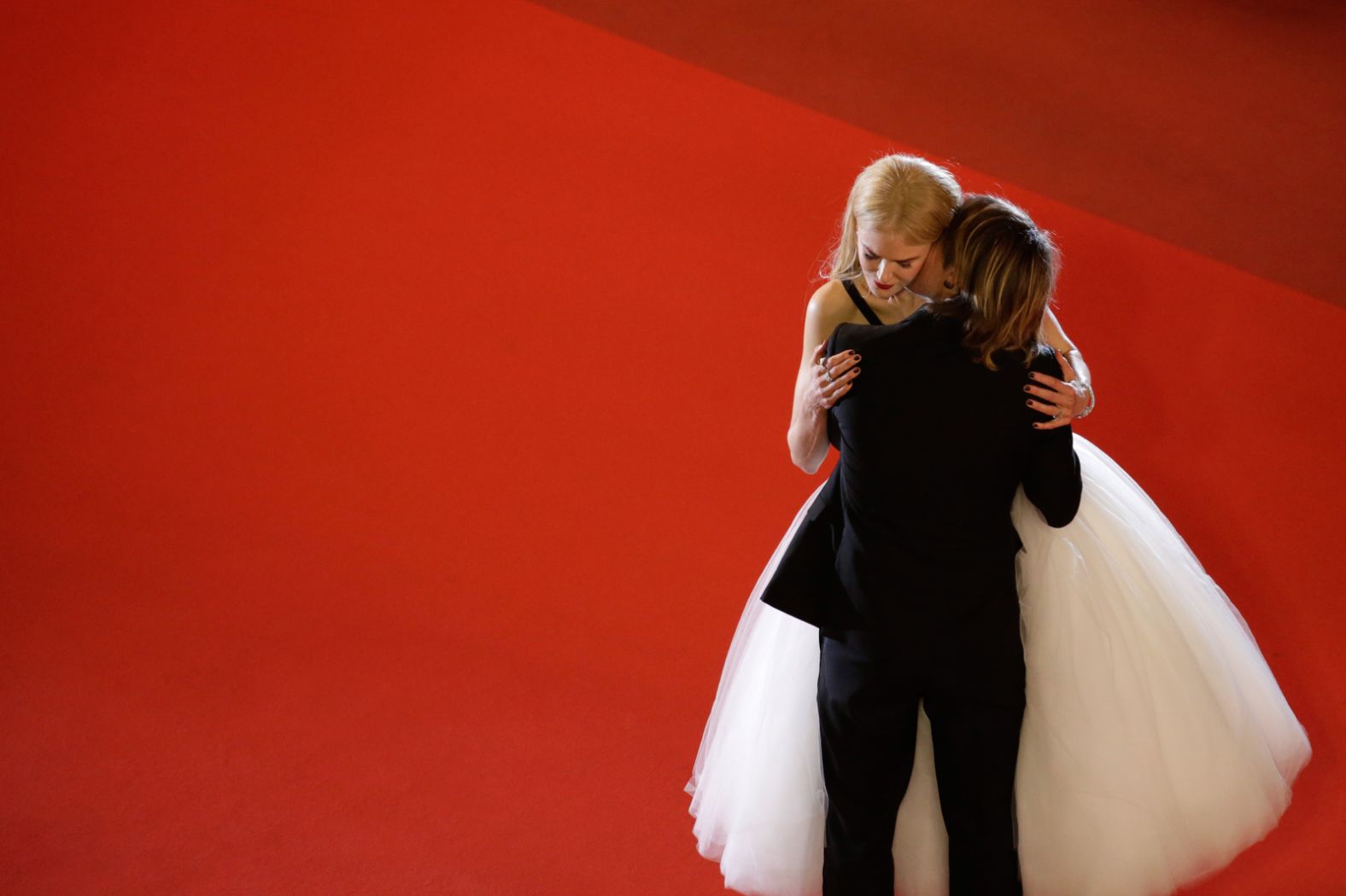 Kidman and Urban embrace on the red carpet at the Cannes Film Festival in 2017.