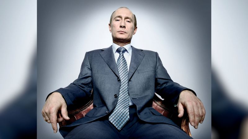 ‘I speak perfect English’: Inside Putin’s private photoshoot | CNN