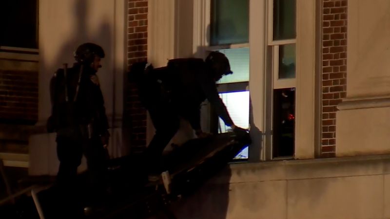 Video shows NYPD enter campus building through window | CNN
