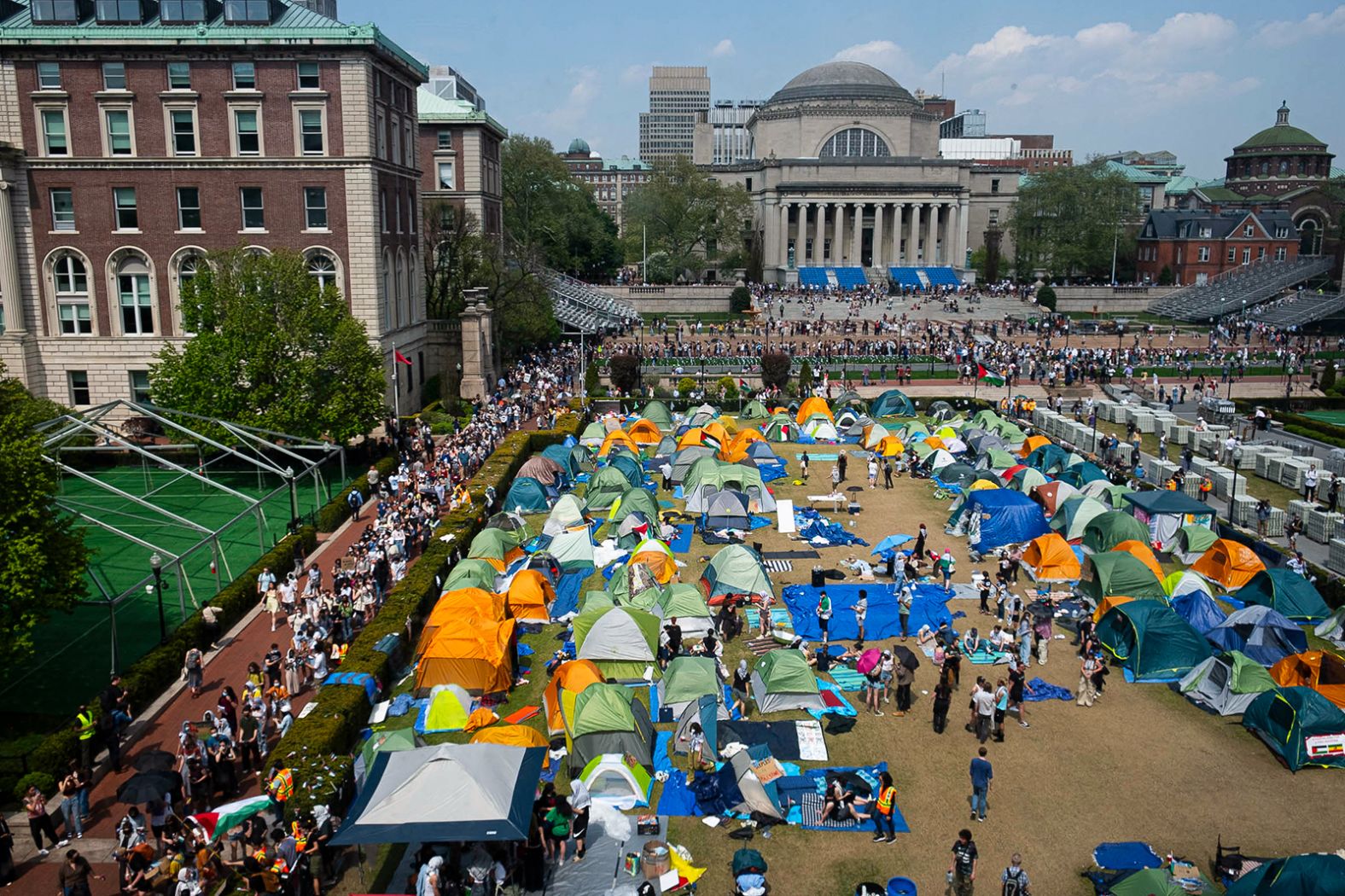 Columbia University students gather for a picket organized by the Student Workers Union (UAW Local 2710) on April 29.